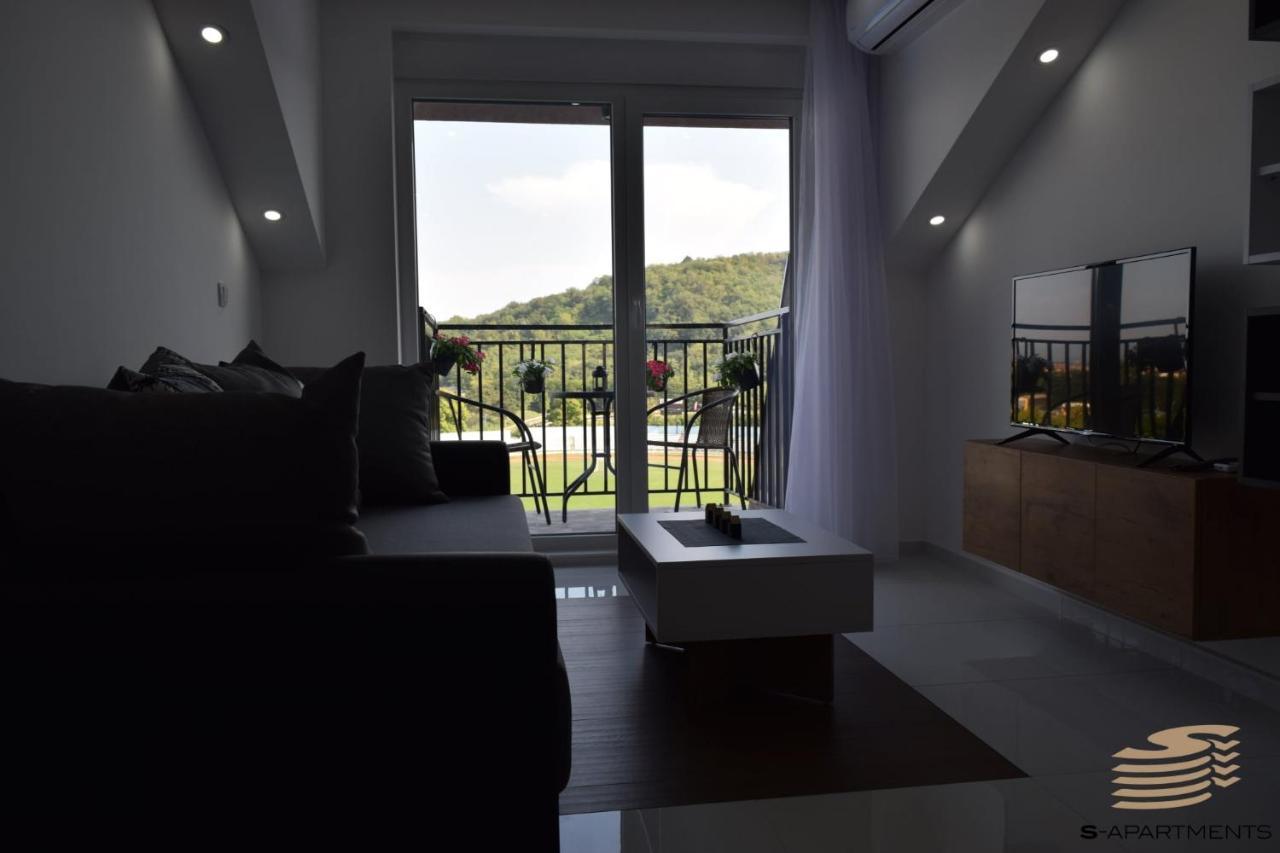 S-Apartmani Cocetova ヤゴディナ エクステリア 写真